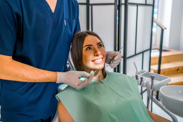 Best Wisdom Tooth Removal  in Hoisington, KS